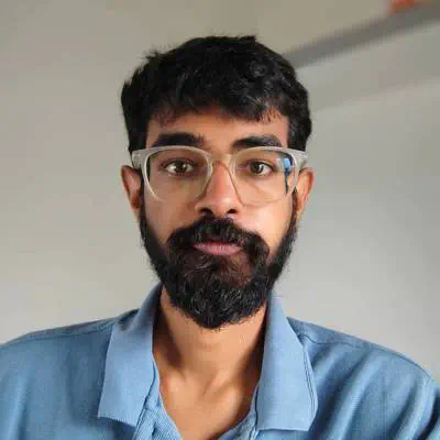 Photo of headshot.jpg