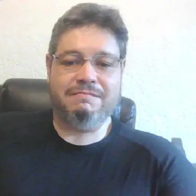 Photo of headshot.jpg