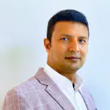 Photo of headshot.jpg